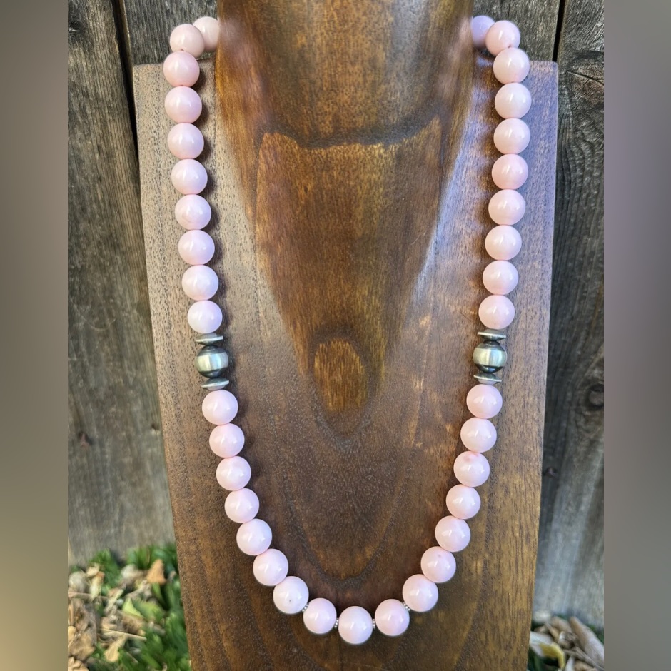 Sterling Silver 12mm Pink Conch Round Bead W Pearls Necklace. 22 Inch
